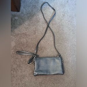 Elegant Black Leather Crossbody Bag